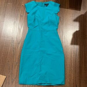 Resume Dress in Turquoise Linen